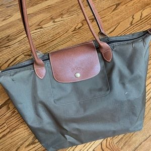 Longchamp Le Pliage Medium Tote